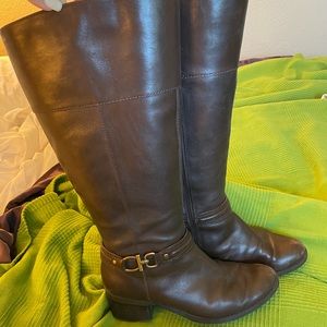Ladies wide calf brown boots